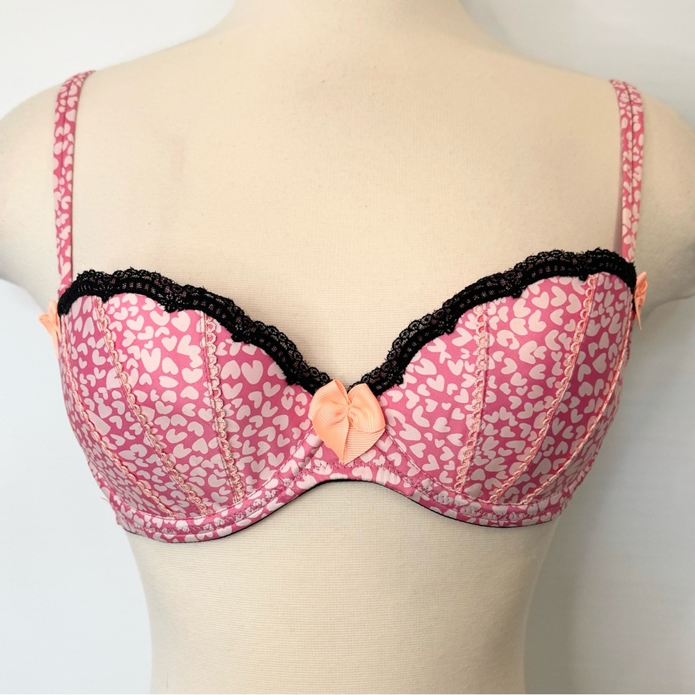 2010 Victoria’s Secret Pink Satin Heart Print Mermaid Push-up Clam Shell Bra 34C